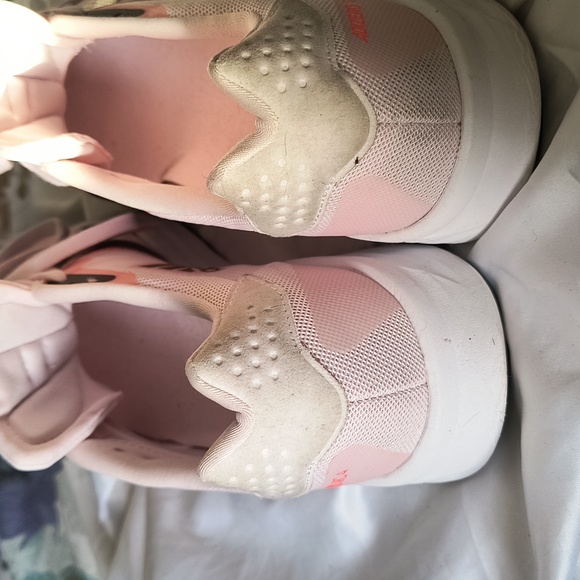 Adidas Adizero pink size 9 - Picture 5 of 5